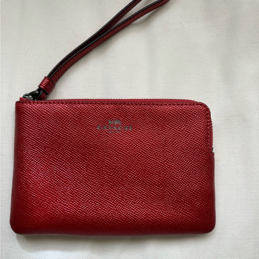 ❤️ Coach Red Leather Wristlet – Zip Top Pouch – Style C1848